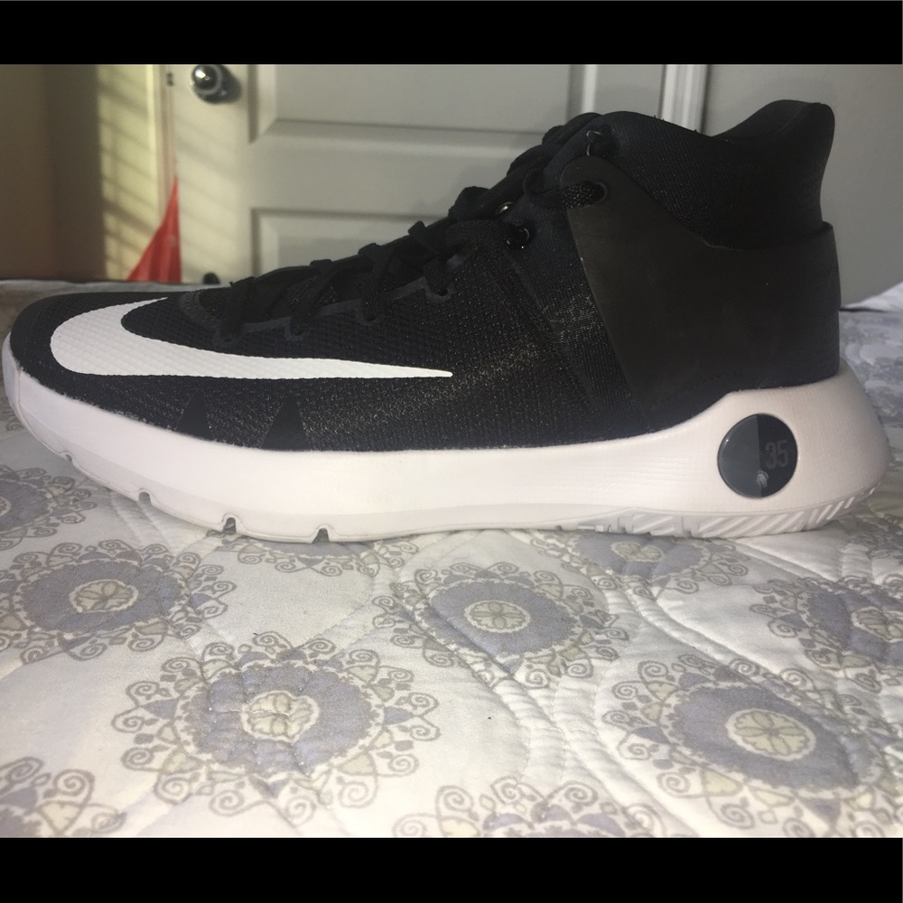 Nike KD Trey V